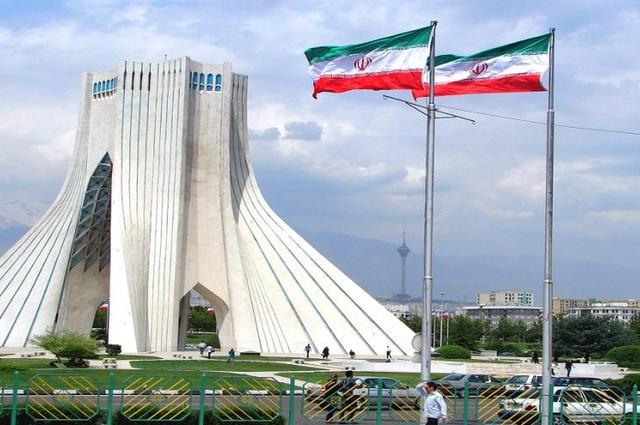 إيران تحت الحصار