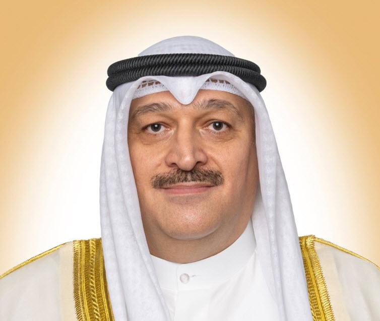 العوضي : الكوادر الوطنية ركيزة أساسية لتطوير المنظومة الصحية