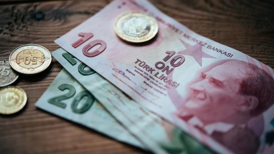 «المالية» تنفي صحة ضخ الكويت 500 مليون دينار لدعم الليرة التركية
