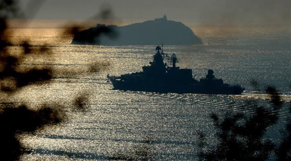 سفينة شحن عسكرية روسية تعبر البوسفور إلى سوريا