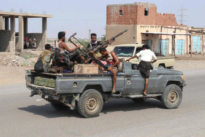 الجيش اليمني يطلق معركة الجوف.. فتح محاور جديدة يربك التحصينات الحوثية
