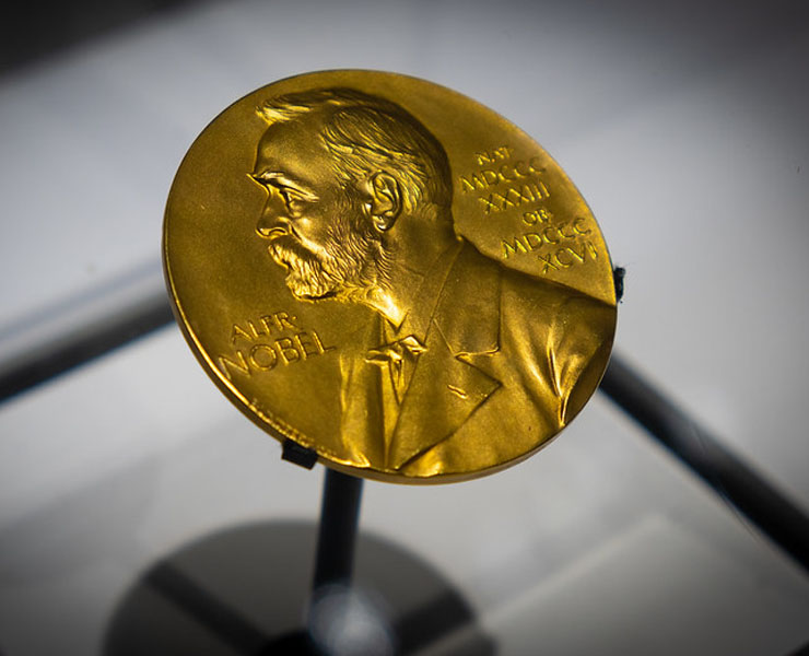 لجنة نوبل تغير مكان حفل تسليم جائزة السلام بسبب «كورونا»