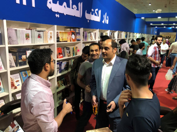  معرض بغداد الدولي للكتاب يشهد حفلا لتوقيع كتب لمؤلفين كويتيين بارزين