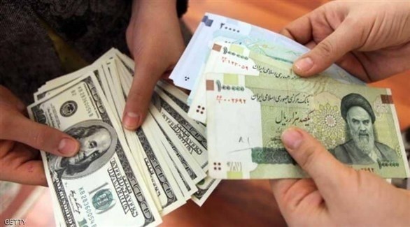 الريال الإيراني ينخفض إلى 170 ألفاً مقابل الدولار