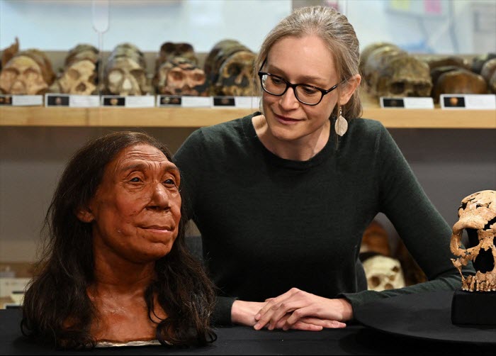  علماء آثار يعيدون تشكيل وجه أنثى إنسان «نياندرتال» عاشت قبل 75 ألف عام 
