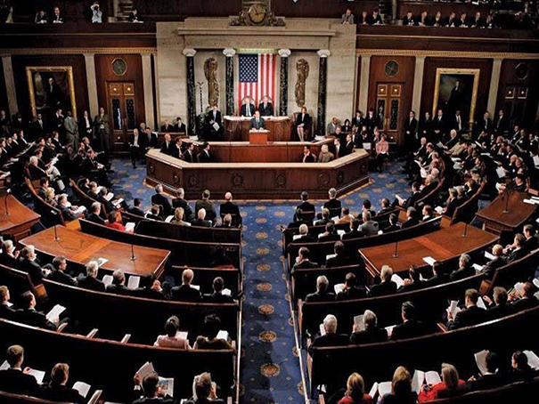مجلس الشيوخ الامريكي يوافق على مشروع قانون بتمويل الحكومة حتى بداية ديسمبر 