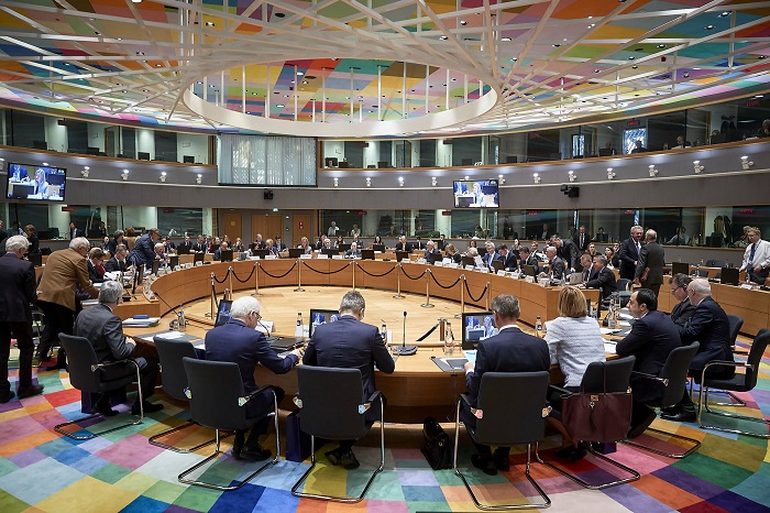 الاتحاد الأوروبي يفرض عقوبات على تسعة أشخاص بشأن استخدام الاسلحة الكيماوية