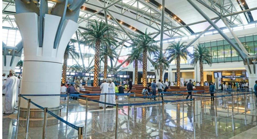 سلطنة عمان تفتتح مطار مسقط الدولي الجديد 