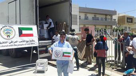 مساعدات الكويت الإنسانية تدخل الفرحة على النفوس مع قرب حلول رمضان  