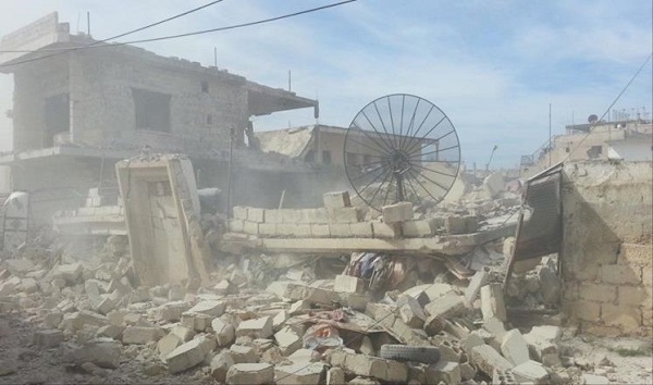 مقتل 22 شخصاً في غارات روسية على إدلب وحماة 