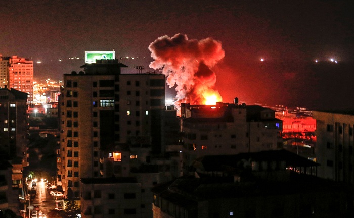 جيش الاحتلال الإسرائيلي يجدد غاراته الجوية على قطاع غزة