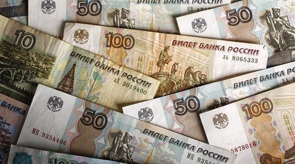 الروبل الروسي يسجل أدنى مستوى أمام الدولار