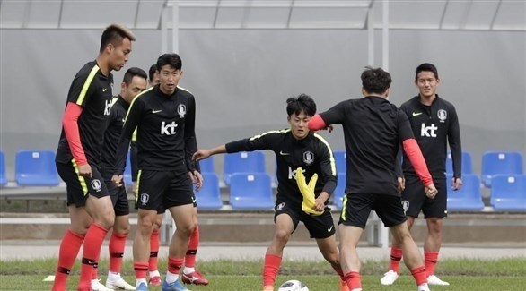 لاعبو كوريا الجنوبية يستغلون الشبه الكبير بينهم لإرباك الخصوم