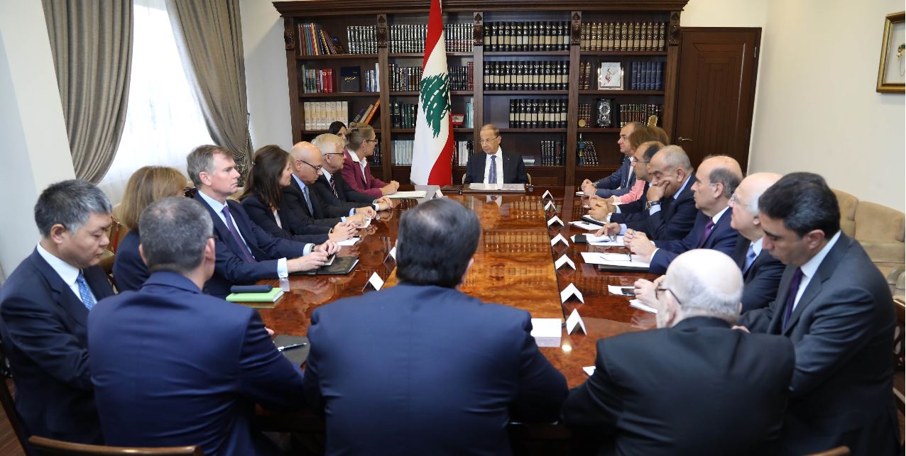 الرئيس اللبناني: عودة النازحين لا يمكن ان تنتظر حل الازمة السورية 