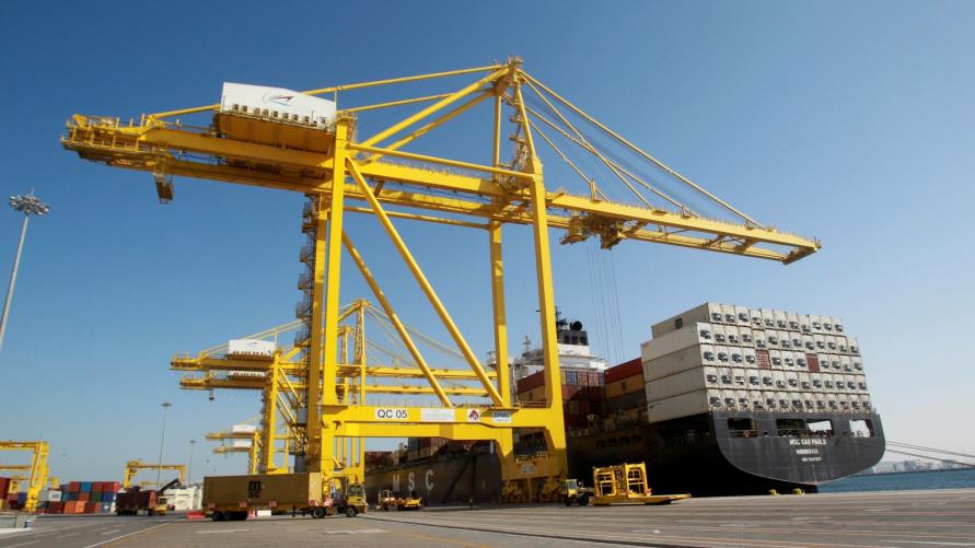 قطر : تدشين خطي ملاحة جديدين لميناء حمد مع اسيا ودول حوض المتوسط  