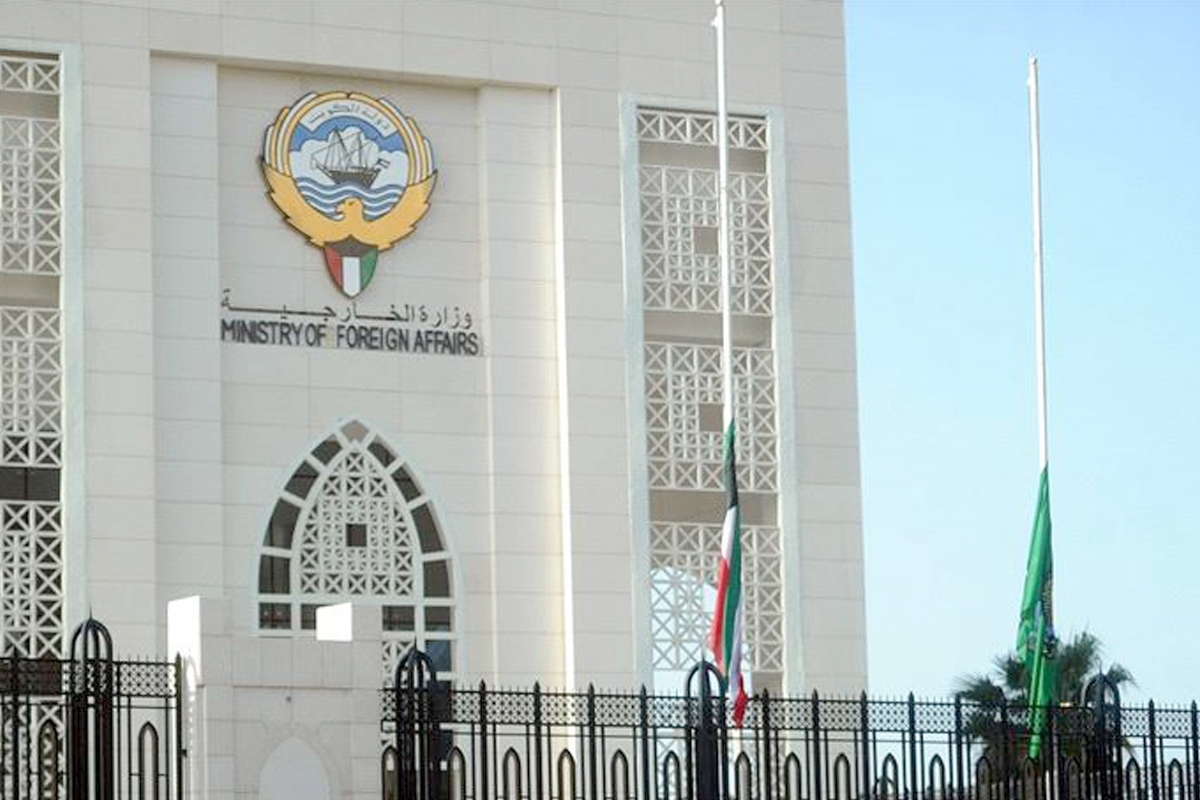 الكويت تدين اعتداءات الحوثيين وتؤكد أن أمن السعودية جزء من أمنها