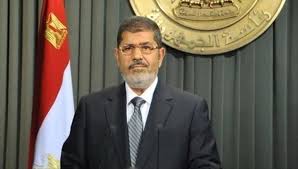 ميدل إيست آي: مسؤولون مصريون هددوا مرسي قبيل أيام من وفاته
