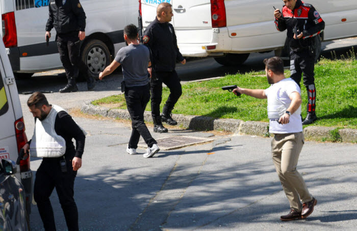  3 ���� ������� �� ����� ��� ��� ������ �������� ��������