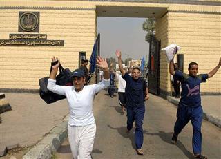 مصر: الإفراج عن 576 سجيناً بعفو رئاسي