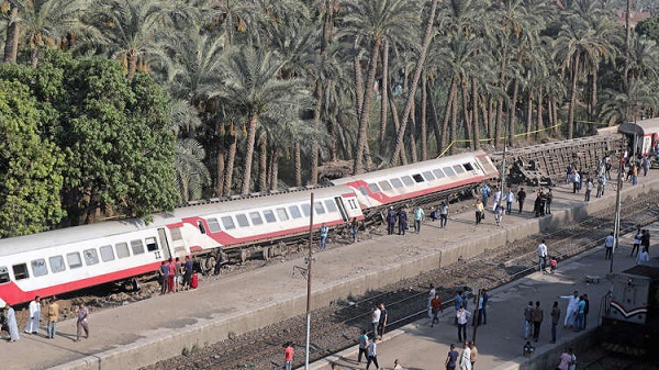 خروج قطار عن القضبان في مصر وإصابة 13 شخصاً