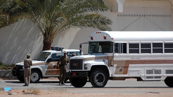 إحباط هجوم إرهابي على مركز مباحث شمال الرياض وقتل المهاجمين