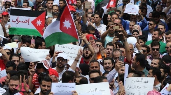 الأردن: مخاوف من تجدد الاحتجاجات على "ضريبة الدخل"