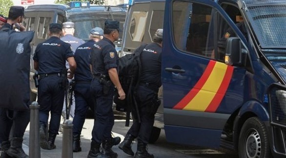 الشرطة الإسبانية تعتقل سوريين اثنين بتهمة الإرهاب