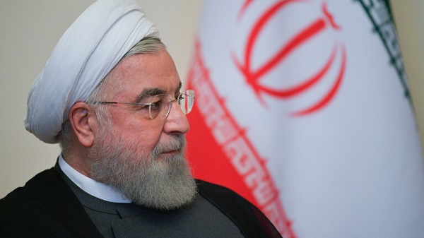 البرلمان الإيراني يعد قائمة أسئلة ويمهل روحاني شهرا للإجابة عنها