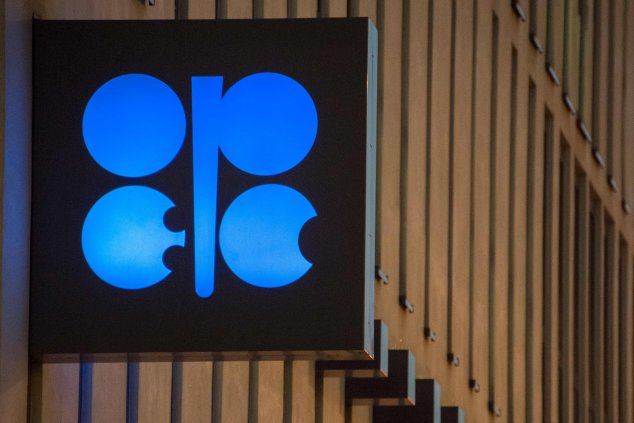 "اوبك": الطلب على النفط يستقر عند 32.7 مليون برميل هذا العام 