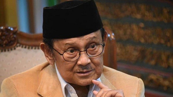 وفاة الرئيس الإندونيسي السابق يوسف حبيبي عن عمر ناهز 83 عاماً