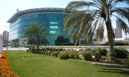 معهد دسمان الكويتي يحتفي بتخرج 48 طالبا وطالبة متخصصين بالسكري 
