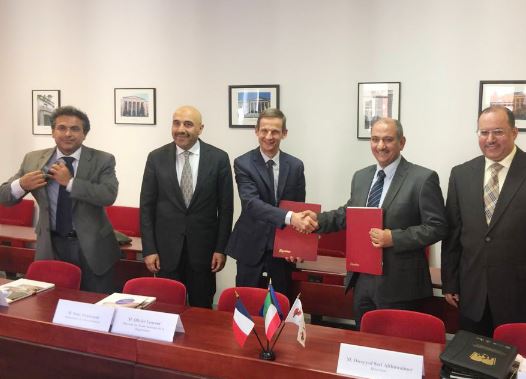 الكويت توقع اتفاقية تعاون مع المدرسة القضائية الفرنسية 