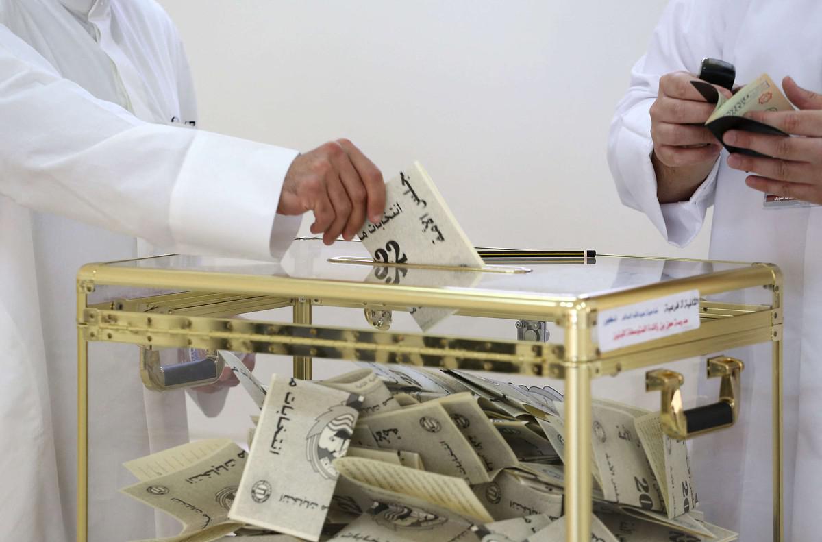 الناخبون الكويتيون يتوجهون غداً إلى صناديق الاقتراع لاختيار أعضاء «أمة 2023»