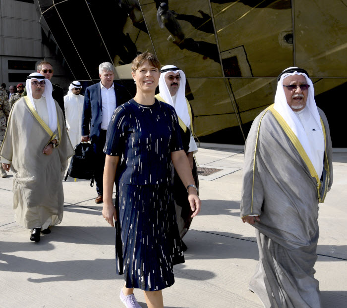 رئيسة أستونيا تغادر الكويت بعد زيارة رسمية