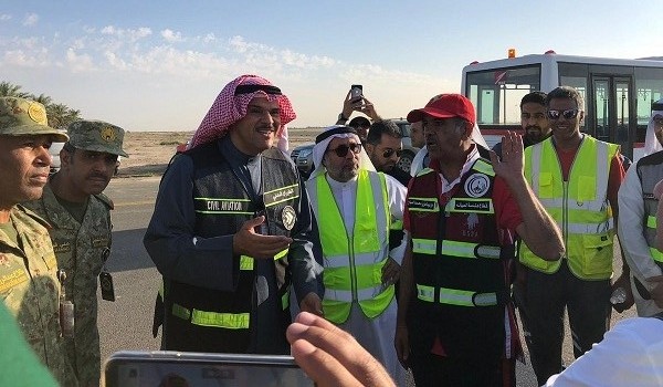 رئيس "الطيران المدني" يتفقد العمل بمطار الكويت الدولي على خلفية موجة الأمطار