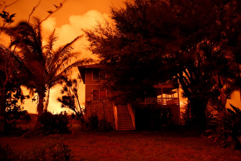 علماء: ثوران بركان كيلاويا في هاواي قد يدوم أعواما