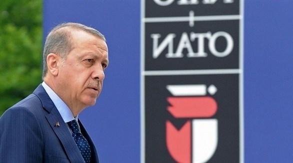 الناتو: لن نتدخل في النزاع التجاري بين تركيا وأمريكا