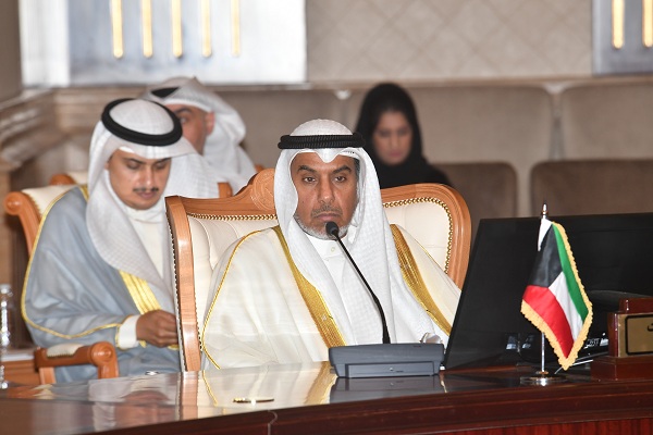 وزير "شؤون البلدية": اعتماد 15 "كودا" للبناء الخليجي 