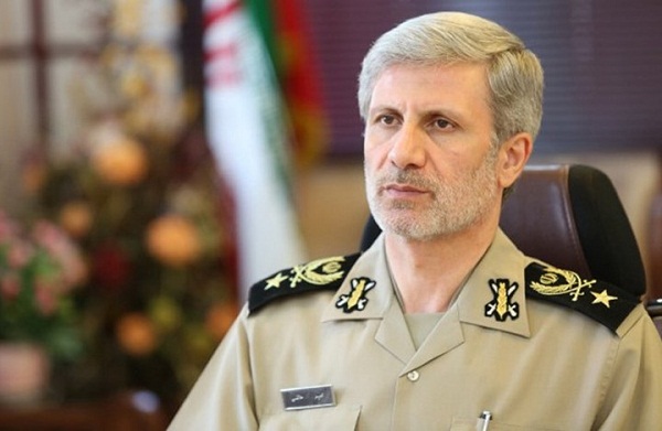 وزيرالدفاع الإيراني : احتجاز بريطانيا ناقلة إيرانية عمل من أعمال التهديد