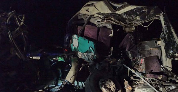 مقتل 12 شخصا في حادث سير بالجزائر 