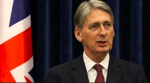 وزير بريطاني يحذر من فوضى اقتصادية اذا رفض النواب مسودة اتفاق الخروج 