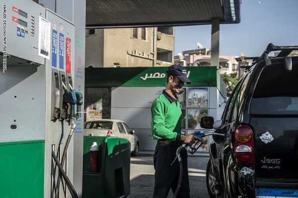 مصر : تغريدات على مواقع التواصل برفع أسعار الوقود  والحكومة تنفي