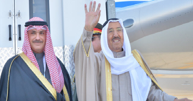 سمو الأمير يغادر اسطنبول بعد ترؤسه وفد الكويت بقمة "القدس" الاستثنائية