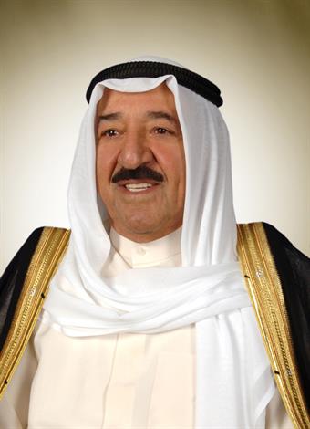 سمو أمير البلاد يتلقى اتصالا هاتفيا من العاهل البحريني للتهنئة بعيد الفطر السعيد
