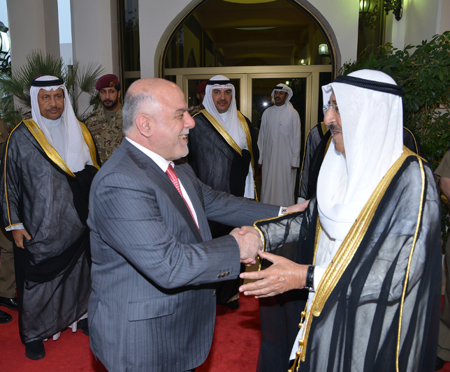 سمو أمير البلاد يقيم مأدبة افطار على شرف رئيس مجلس الوزراء العراقي  