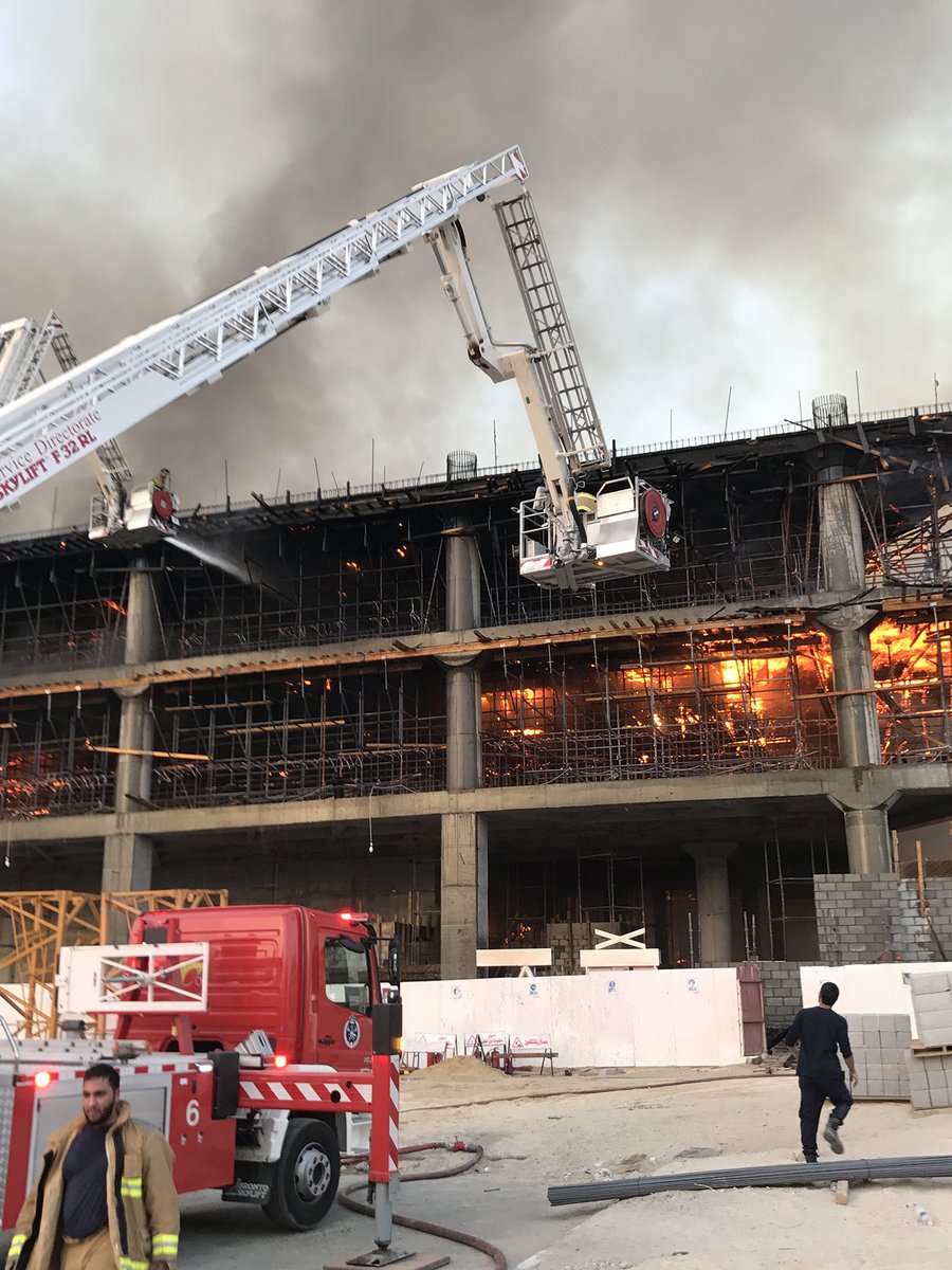 "الائتمان الكويتي": فتح تحقيق على اثر اندلاع حريق في المبنى الإنشائي للبنك  