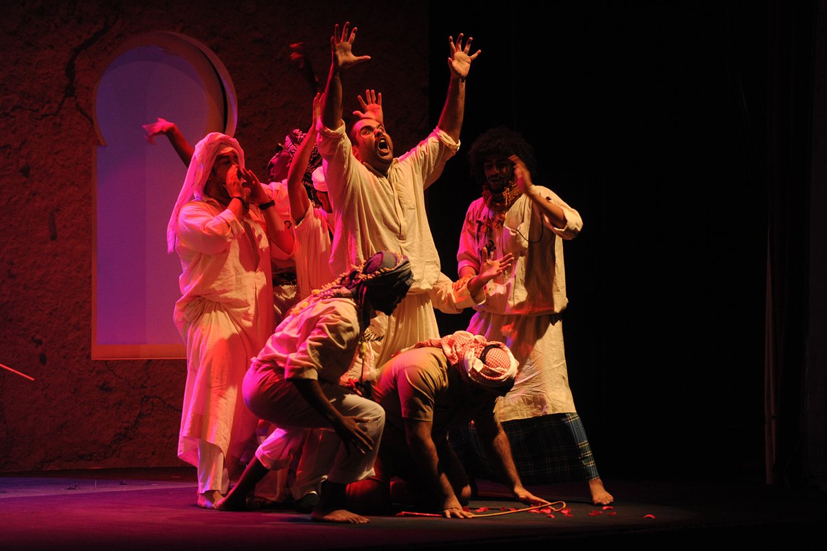 فرقة المسرح الكويتي تقدم "نهيق الاسود" ضمن مهرجان ليالي مسرحية كوميدية  