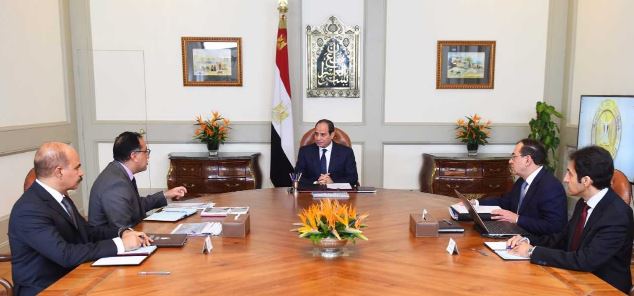 الرئيس المصري يؤكد اهمية الوصول للطاقة الانتاجية القصوى لحقل "ظهر" بالمياه العميقة 