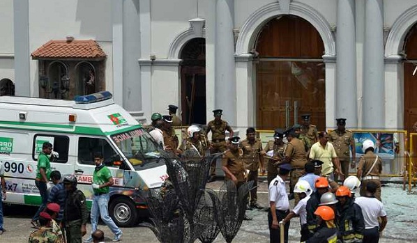 حصيلة ضحايا تفجيرات سريلانكا ترتفع إلى 290 قتيلًا