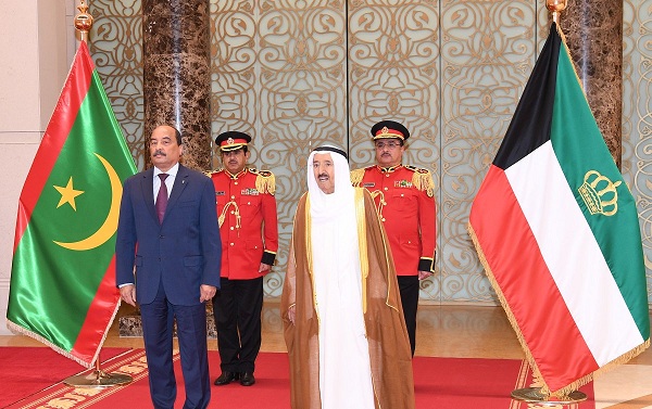 سمو الأمير يستقبل رئيس موريتانيا